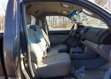 2010 Toyota Tacoma from USA, damaged, VIN 5TENX4CN9AZ686198